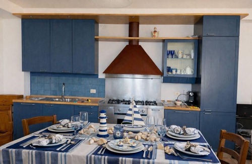 San Lucido House | Holiday Home 'Villa Letizia petit' with Sea View, Shared Pool and Private Garden