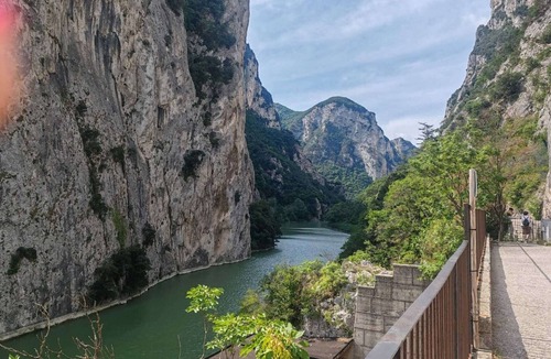 Ponte Rio House | Holiday home with swimming pool, San Costanzo