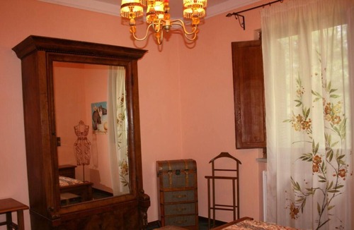 Scheggia House | Holiday house Anghiari for 1 - 8 persons with 4 bedrooms - Holiday home