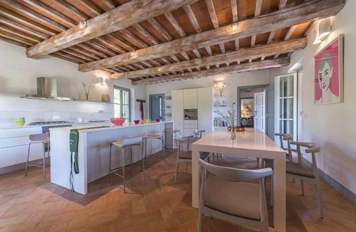 Matelica House | Holiday house Matelica for 1 - 8 persons with 4 bedrooms - Holiday home