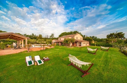 San Costanzo House | Holiday house San Costanzo for 1 - 12 persons with 6 bedrooms - Multistorey holiday home/maisonette