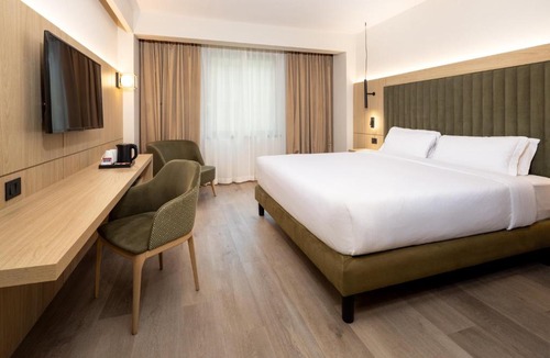 Naples Hotel | Holiday Inn Naples by IHG