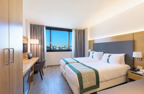 Naples Hotel | Holiday Inn Naples by IHG