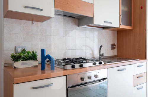 Pineto Apartment | Holiday Rendez Vous 17 - First floor apartment with side sea view