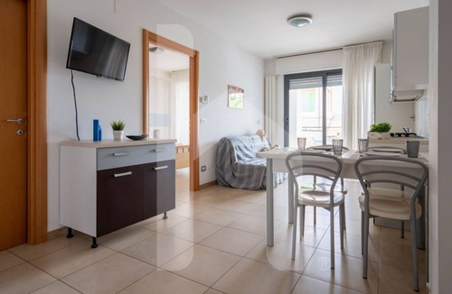 Pineto Apartment | Holiday Rendez Vous 19 - First floor apartment with side sea view