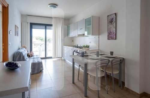Pineto Apartment | Holiday Rendez Vous 41 - Third floor apartment with side sea view