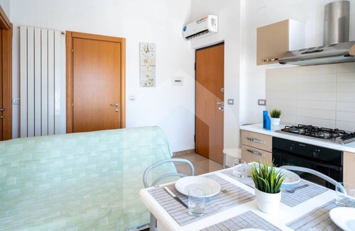 Pineto Apartment | Holiday Rendez Vous 56 - Fourth floor apartment with sea and pool view