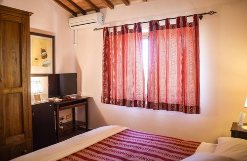 La Campigliola Other | Holiday room 'Gentian Room