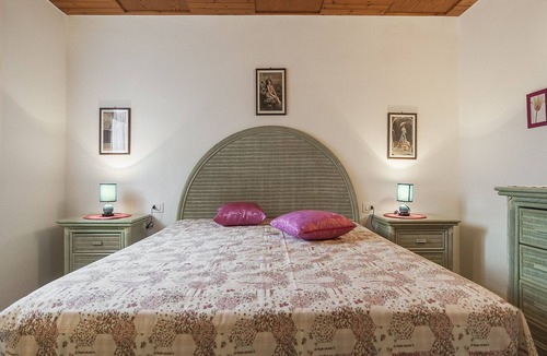 Sperlonga Villa | HOLIDAY VILLA NIKITA, FEW METERS AND HAS 'THE SEA