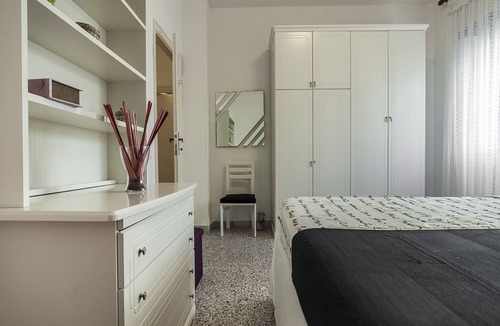 Sperlonga Apartment | HOLIDAY ZIROCCO, CENTRAL IN COUNTRY AND WITH LIDO BEACH NEAR.