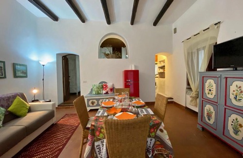 Sperlonga Apartment | Holidaycasa Martina - Nel cuore del Centro Storico