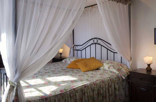 Roccastrada House | HOLIDAYS IN AN ANCIENT TUSCAN FARM - THE LAKE