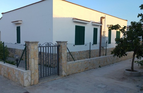 Chiesiola Villa | Holidays in the Villa nr. 6 Giovanna DISANTI, immersed in green in the Gaiole in GARGANO