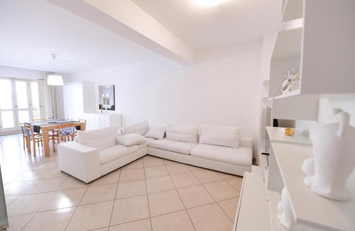 Avellino Apartment | Home & Corso Elegant City Stay Avellino -Casa Vacanza con Terrazza Privata