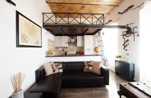 Rione XIV Borgo Apartment | Home House Borgo Pio 195