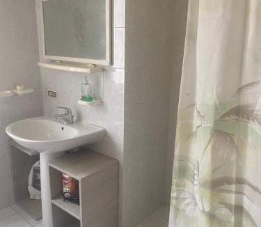 San Pietro Avellana House | Home Room