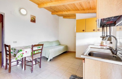 Marina di Pisciotta Apartment | Homerez - Apartment in Pisciotta