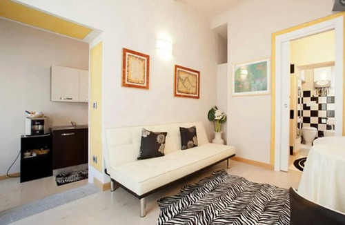 Piazza Apartment | Homerez - Flat in Mondovì Piazza (CN)
