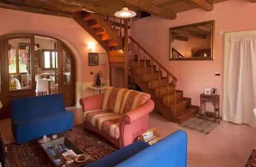 Decollatura House | Homerez - House for 4 ppl. with jacuzzi, garden and terrace at Decollatura