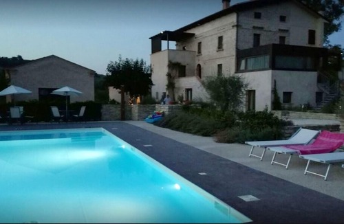Montalto delle Marche Apartment | Homerez last minute deal - Nice apartment with shared pool