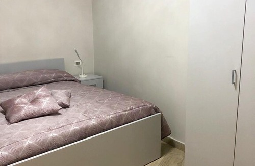 Barra Apartment | Homerez last minute deal - Amazing apartment in Napoli and Wifi