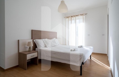 Pineto Apartment | Homiday - Residence K2