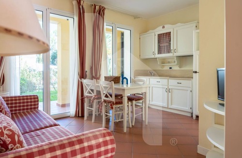 Roseto degli Abruzzi Apartment | Homiday - Villa Rosella, Two Bedroom Apartment Interior 1