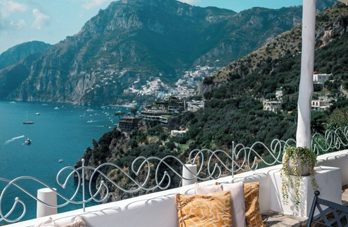 Laurito Apartment | Honeymoon Suite with sea view terrace- Villa Santa Chiara Positano