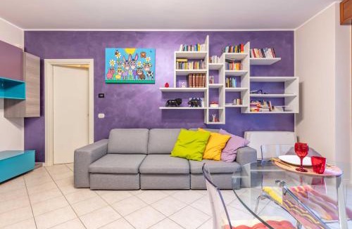 Melegnano Apartment | HOST4U - CASA CLAUDIO, Appartamento a Melegnano con Garage Auto