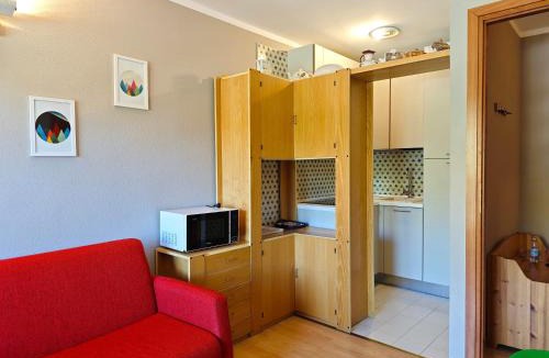 Sestriere Apartment | Hostdomus - Color Apartment