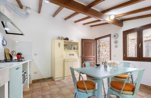 Garlenda Apartment | Hostdomus - Olive & Garden 1
