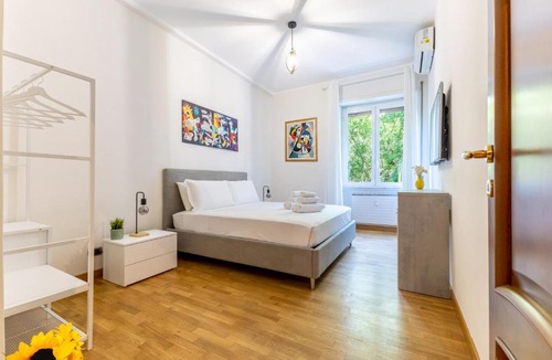 Marsala Apartment | Hostly Modern Family Apartment Rome Center