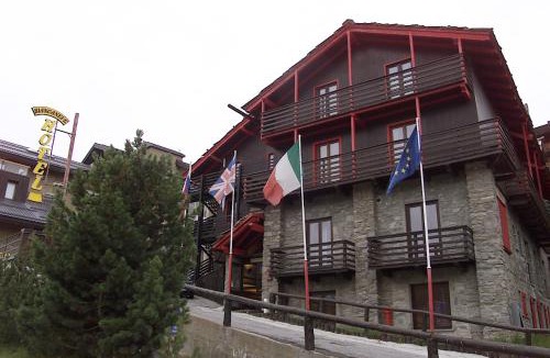Sestriere Hotel | Hotel Biancaneve