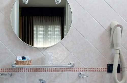 Vercelli Hotel | Hotel Blue Ribbon
