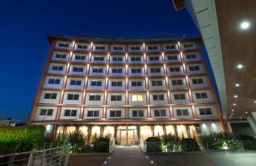Langhe and Roero Hotel | Hotel Calissano