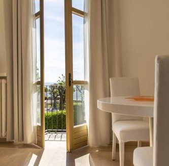 Villa-borgo Hotel | Hotel Castello di Santa Vittoria