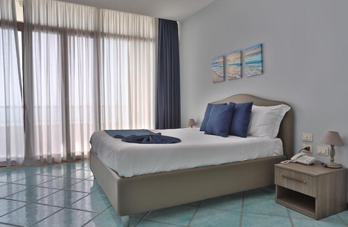 Salerno Hotel | Hotel Centro Congressi Polo Nautico