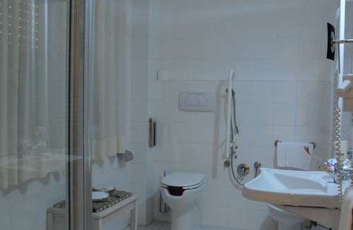 Civitanova Marche Hotel | Hotel Chiaraluna