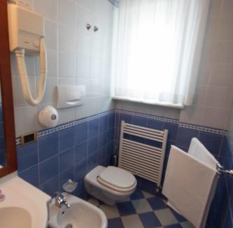 Grottammare Hotel | Hotel Costazzurra