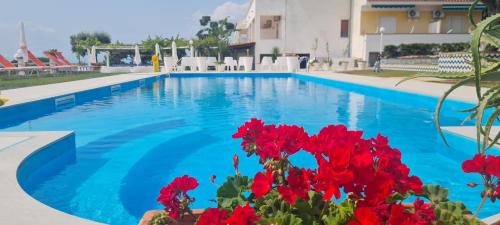 Cucco-Riviere Hotel | Hotel Cristina