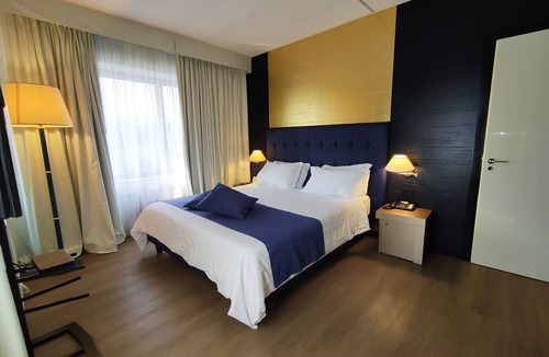Avellino Hotel | Hotel De La Ville Avellino