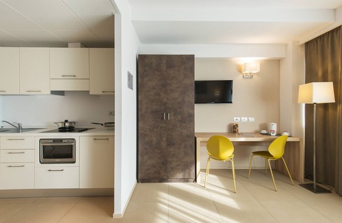 Civitanova Marche Hotel | Hotel Dimorae Rooms and Suites - Apartments