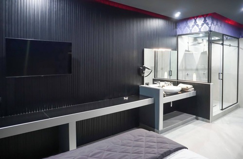 Mugnano di Napoli Hotel | HOTEL EL PAMAS