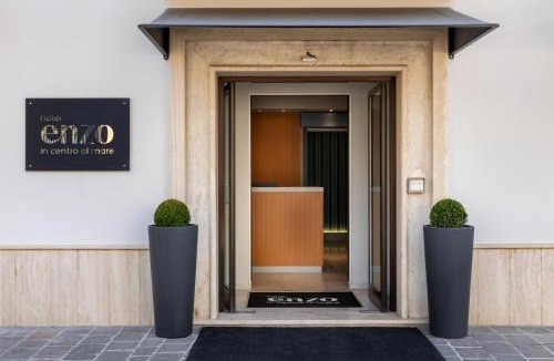 Porto Recanati Hotel | Hotel Enzo
