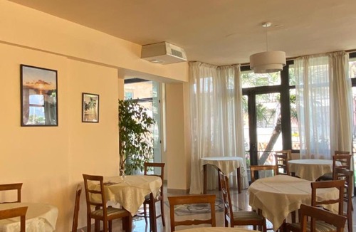 Marina di Casal Velino Hotel | Hotel Europa