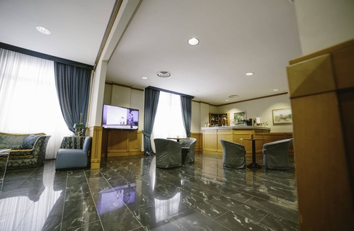 Ceglie Del Campo Hotel | Hotel Federiciano