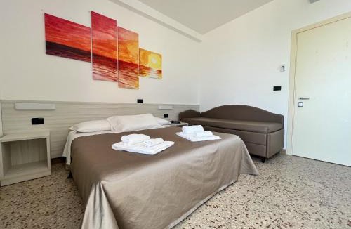 Cupra Marittima Hotel | Hotel Ideal