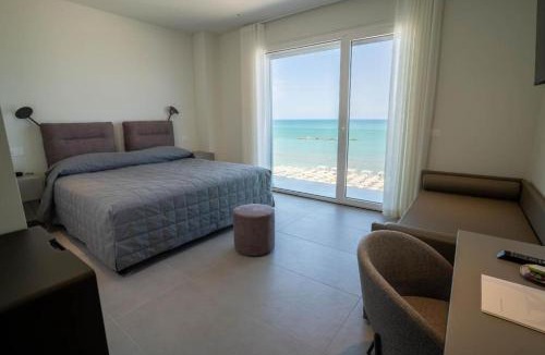 Porto San Giorgio Hotel | Hotel Il Caminetto