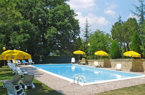 Montelparo Apartment | Hotel in Marche with Scenic Hiking Trails