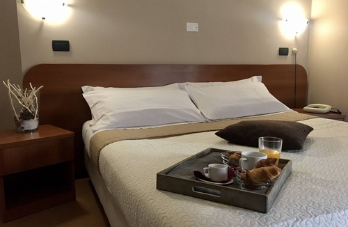 Orvieto Scalo Hotel | Hotel Kristall Orvieto